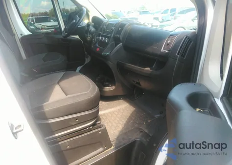 2019 Ram Promaster 1500 Low Roof 136 Wb z USA, uszkodzony, nr VIN 3C6TRVAG3KE514065